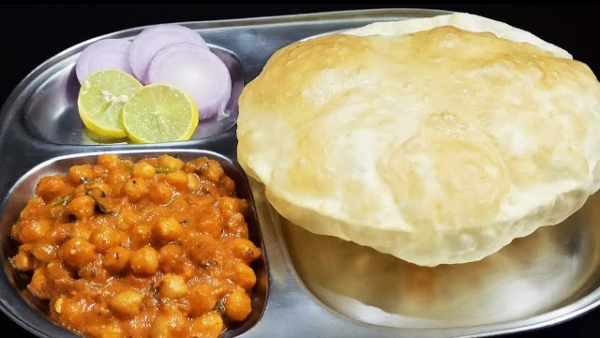 Chola Poori And Channa Masala How To Make a Chola Poori And Channa Masala