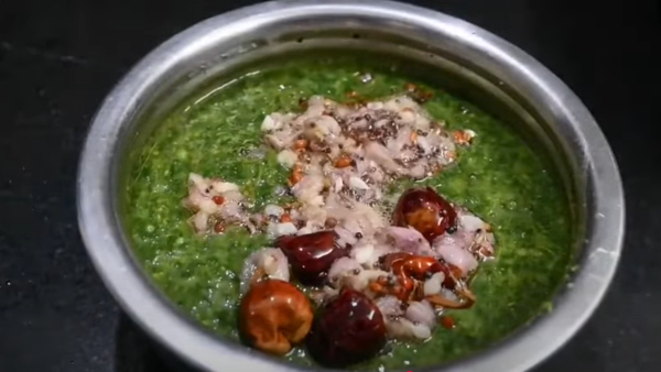 Araikeerai Kadaiyal How To Make a Araikeerai Kadaiyal Recipe