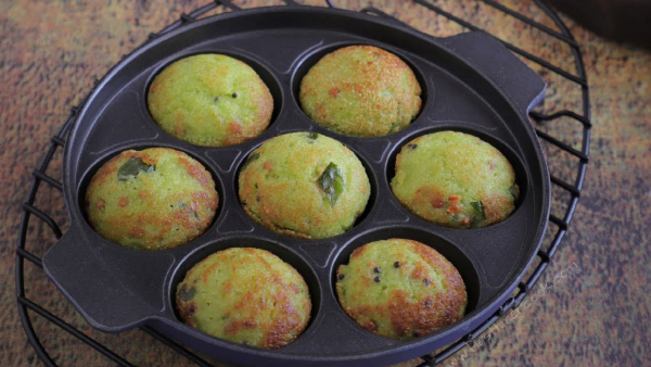 Oats Spinach Paniyaram How To Make a Oats Spinach Paniyaram Recipe