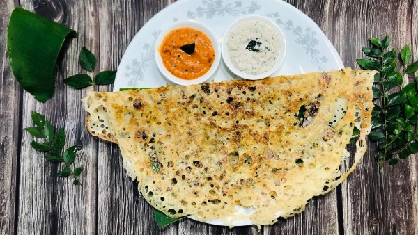 Crispy Onion Rava Dosai How To Make a Onion Rava Dosa Recipe