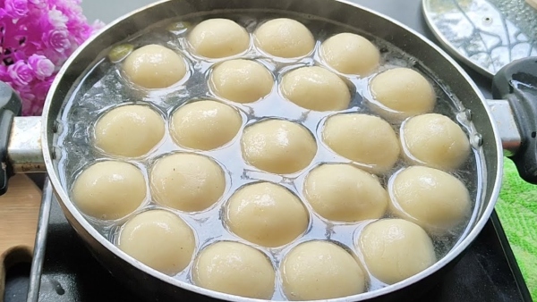 Rava Rasgulla How To Make a Rava Rasgulla Recipe