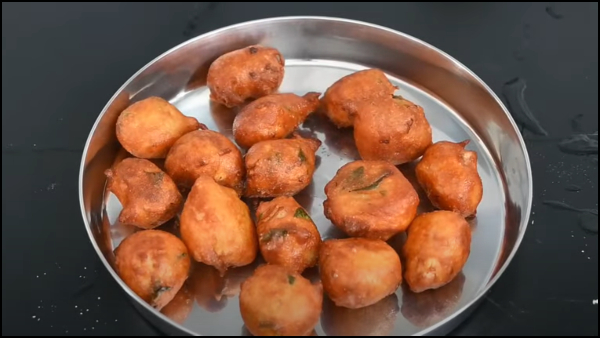 Easy Snacks Bread Bonda Recipe How to Make Bread Bonda