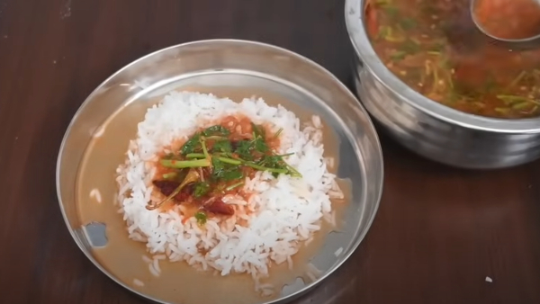Tomato Rasam How To Make a Simple And Tasty Thakkali Rasam Recipe Tomato Rasam How To Make a Simple And Tasty Thakkali Rasam Recipe