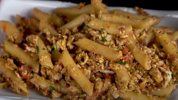 Egg Pepper Pasta How To Make a Muttai Podimas Pepper Pasta Recipe