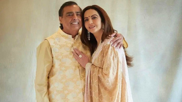 Mukesh Ambani Nita Ambani Bought India s Most Expensive Car
