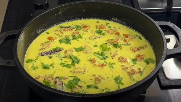 Pakoda Morkuzhambu How To Make a Morkulambu In 10 Minutes