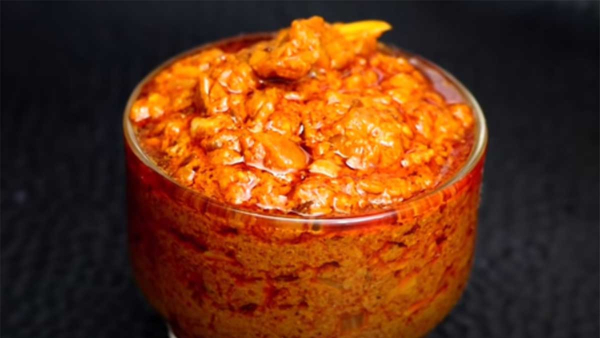 Garlic Curd Chutney How To Make a Instant Poondu Thayir Chutney