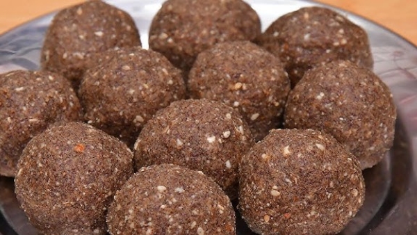 Ragi Urundai How To Make a Ragi Urundai Recipe