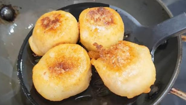 Kadalai Paruppu Suzhiyam Recipe How to Make Kadalai Paruppu Suzhiyam