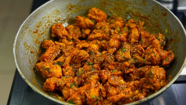 Cashew Chicken Sukka How To Make a Mundiri Chicken Chukka