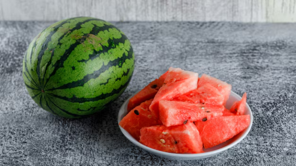 US Gastroenterologist Shares Top 4 Fruits That Reduce The Risk Of Colon Cancer