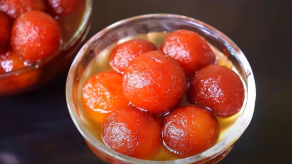 Diwali Special Recipes How To Make a Soft Gulab Jamun