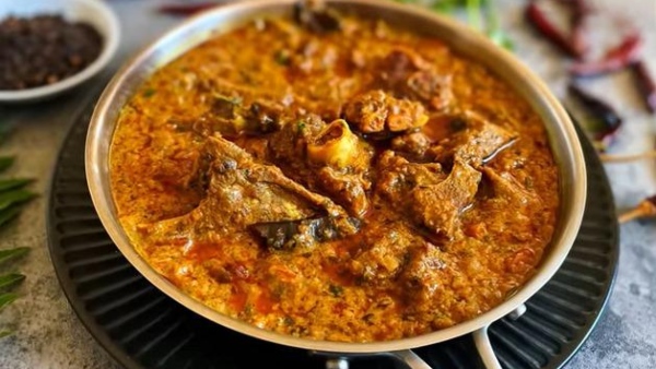 Andhra Mutton Curry How To Make a Andhra Style Mutton Kuzhambu