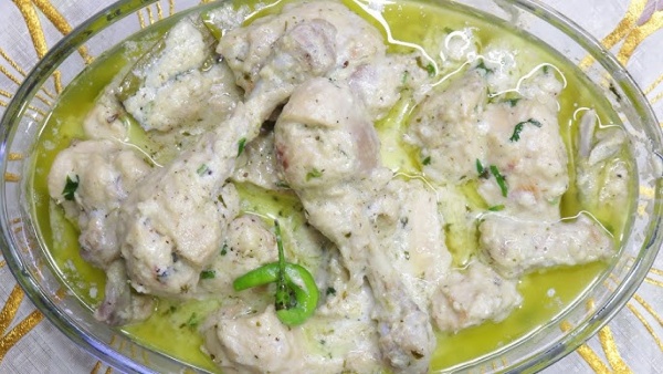 Vellai Chicken Kurma How To Make a White Chicken Kurma Recipe