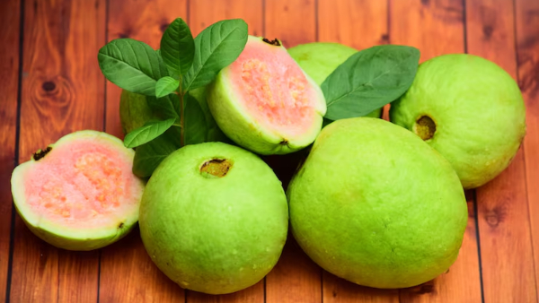 Indian-American Gastroenterologist List Four Reasons Why You Should Take Guava Everyday