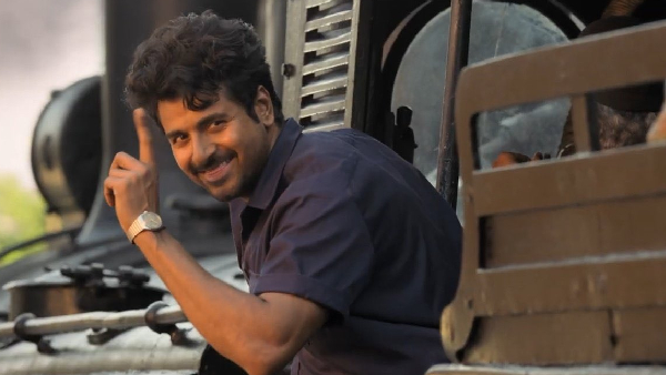 Parasakthi will beat Vijay s last movie Jana Nayagan at Box Office clash trolls trending