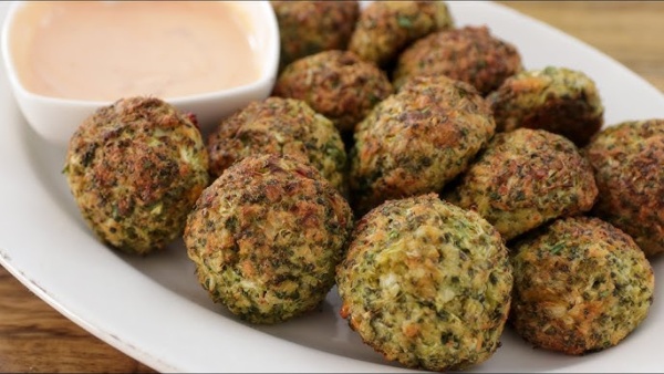 Broccoli Cheese Balls How To Make a Cripsy Broccoli Cheese Balls Recipe Broccoli Cheese Balls How To Make a Cripsy Broccoli Cheese Balls Recipe