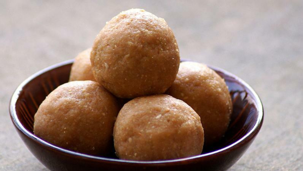 Peanut Sesame Laddu How To Make Verkadalai Ellu Laddu Peanut Sesame Laddu How To Make Verkadalai Ellu Laddu