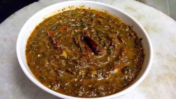 Tharai Pasalai Keerai Kadayal How To Make a Siru Pasalai Keerai Kadayal