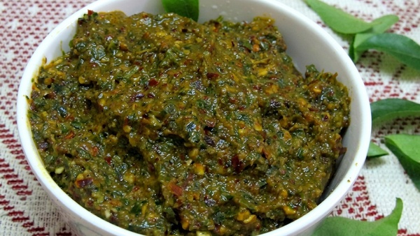 Curry Leaves Chutney for Iron Deficiency amp amp Hair Fall Nutritionist s Simple Recipe