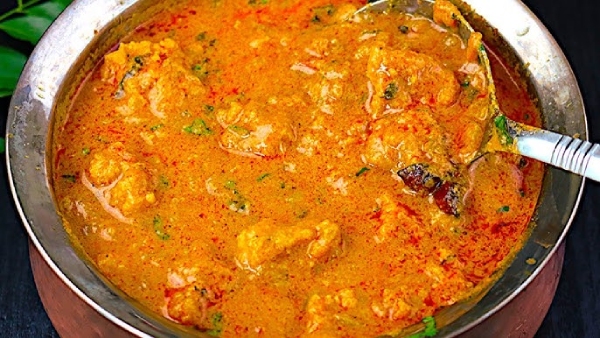 Karaikudi Murukku Kulambu Recipe How to Make Murukku Kulambu