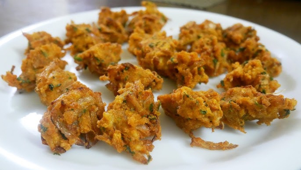 Vazhaipoo Pakoda How To Make Vazhaipoo Pakoda Recipe