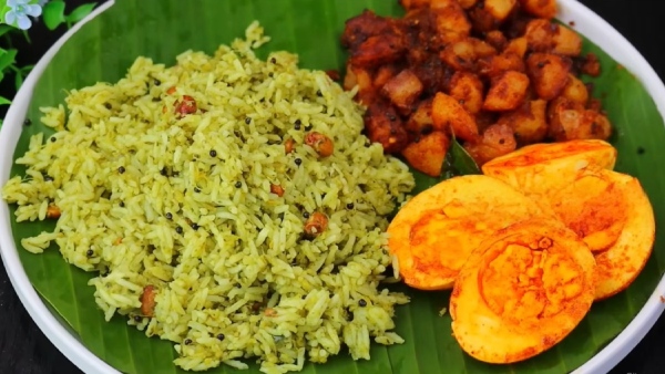 Lunchbox Recipes How To Make Kothamalli Manga Rice With Potato Fry
