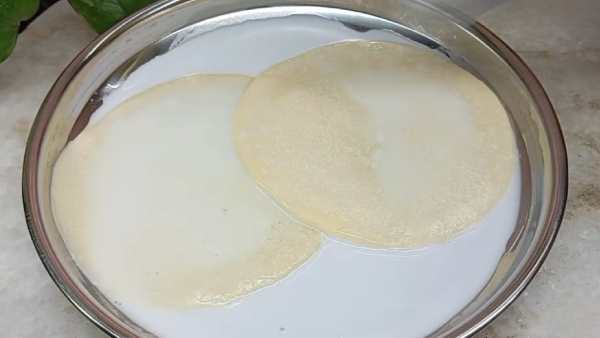 Mutta Pathri With Coconut Milk How To Make This Healthy Breakfast Recipe