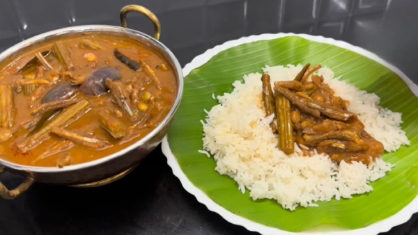 Mocha Karuvadu Kulambu How To Make Mocha Paruppu Karuvattu Kuzhambu Recipe