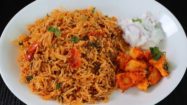 Lunchbox Recipes How To Make Thakkali Sadam Tomato Rice