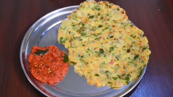 Karnataka Special Akki Rotti With Tomato Chutney How To Make This Delicious Breakfast Karnataka Special Akki Rotti With Tomato Chutney How To Make This Delicious Breakfast