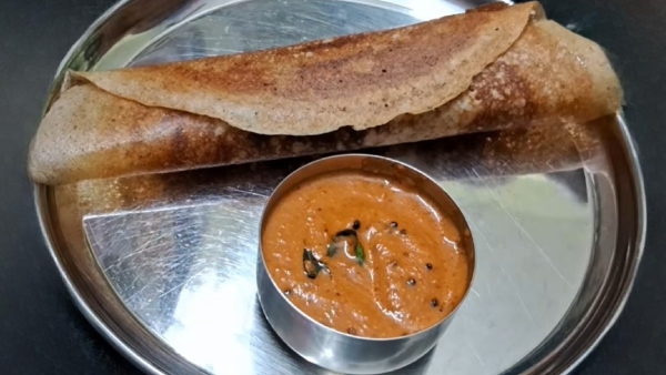 Kollu Dosa With Poondu Thakkali Chutney How To Make This Healthy Breakfast Recipe