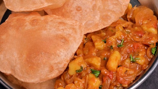 Poori Masala How To Make Urulaikilangu Masala Recipe