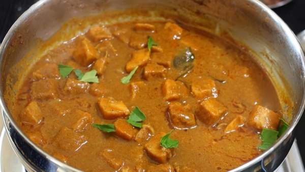 Senai Kizhangu Kulambu How To Make Elephant Foot Yam Kuzhambu Recipe Senai Kizhangu Kulambu How To Make Elephant Foot Yam Kuzhambu Recipe