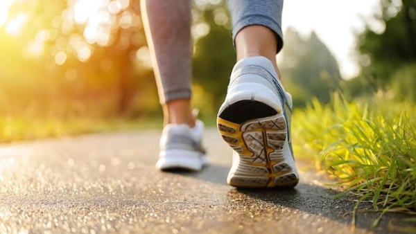 Is Walking After Eating Really Beneficial - Doctor Explains Is Walking After Eating Really Beneficial - Doctor Explains