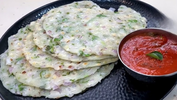 Arisi Maavu Roti With Kara Chutney How To Make This Delicious Breakfast Recipe Arisi Maavu Roti With Kara Chutney How To Make This Delicious Breakfast Recipe