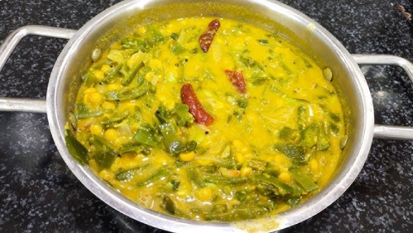 Iyengar Avarakkai Poricha Kootu Recipe How to Make at Home in Tamil