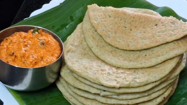 Green Gram Peanut Dosa With Tomato Chutney How To Make Pachai Payaru Verkadalai Dosa With Thakkali Chutney