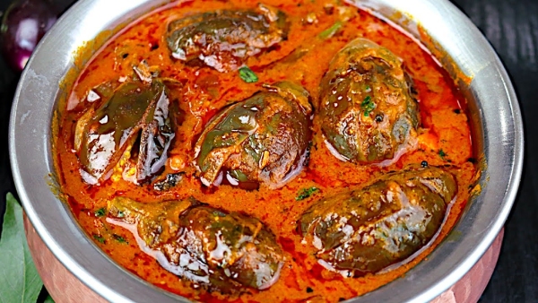 Kathirikai Milagu Kuzhambu Recipe How to Make at Home in Tamil