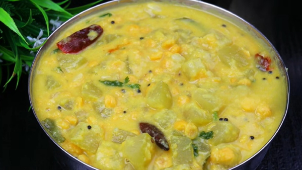 Kalyana Veetu Surakkai Kootu How To Make Bottle Gourd Kootu Recipe