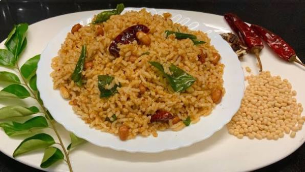 Iyengar Style Ulundu Sadam Recipe How to Make at Home in Tamil Iyengar Style Ulundu Sadam Recipe How to Make at Home in Tamil