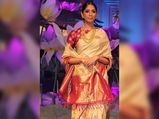 దుర్గా పూజ స్పెషల్ : సప్తమి ప్రత్యేక సందర్బంగా బెంగాల్ సిల్క్ చీరలు 