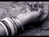 పెన్షన్ కు కక్కుర్తి పడి.. చనిపోయిన అమ్మ పాలు తాగుతుందని చెప్పిన నీచపు కుమారులు