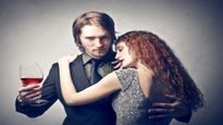 లేడీస్ బి అలర్ట్! మీ బాయ్‌ఫ్రెండ్‌కు ఈ లక్షణాలు ఉంటే మీరు అతని పట్ల జాగ్రత్తగా ఉండాల్సిందే...!