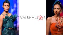 Lakme Fashion Week 2023: బ్యూటిఫుల్ డ్రెస్సులు...అంతకు మించి హెయిర్ స్టైల్స్ ..మీరు ఓ లుక్ వేయండి..