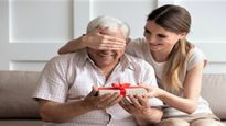  Happy Parents' Day 2023: మీ తల్లిదండ్రులకు వారి రాశి ప్రకారం గిఫ్ట్ ఇవ్వండి, వారి ఆశీర్వాదం పొందండి