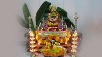 Varalakshmi Vrat 2023:  వరమహాలక్ష్మి పూజా విధానం? రేపు లక్ష్మీ పూజను ఎలా చేయాలి.. నియమ నిబంధనలు ఏంటి?