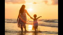 Best Birthday Wishes for Mother : తీర్చుకోలేని రుణం అమ్మ ప్రేమ..! 