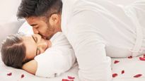 అక్కడ భార్యలను పర్యాటకులతో శృంగారం చేయమని పంపిస్తారు!