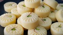 Diwali Special Recipe: దీపావళి స్పెషల్..జస్ట్ 10 నిమిషాల్లో నోట్లో వేస్తే కరిగిపోయే మధురమైన మిల్క్ పెడా
